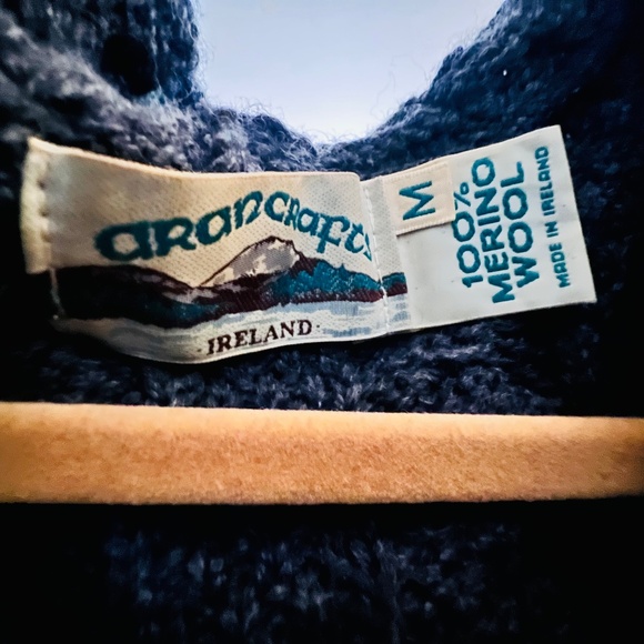 ☘️Aran Crafts Hooded Wool Cable Knit Coatigan Sweater | Made in Ireland | Med ☘️ - Picture 4 of 7